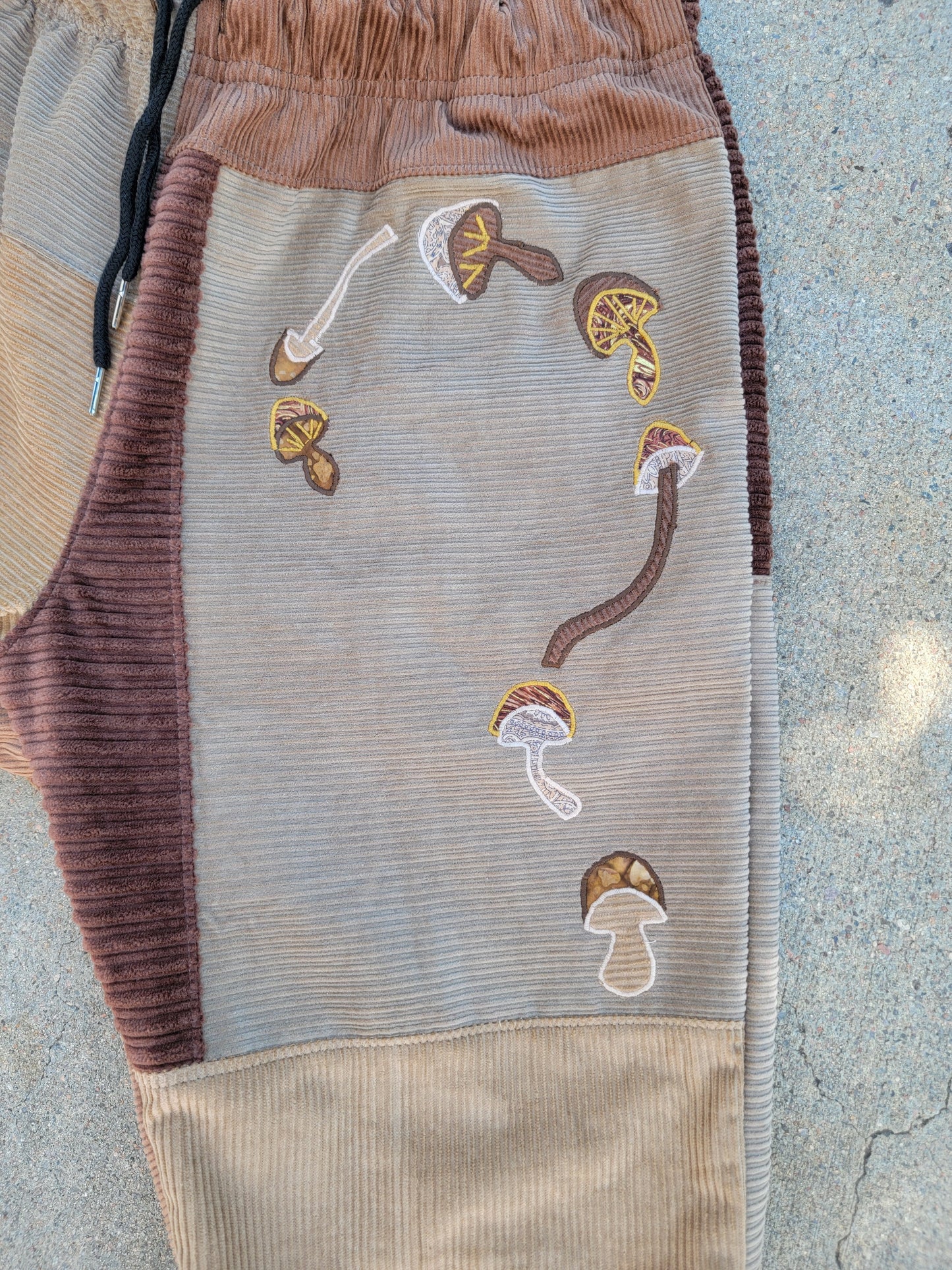 (L) Psilly Questions ??? Patchwork Shorts - Nothing is as it Seams