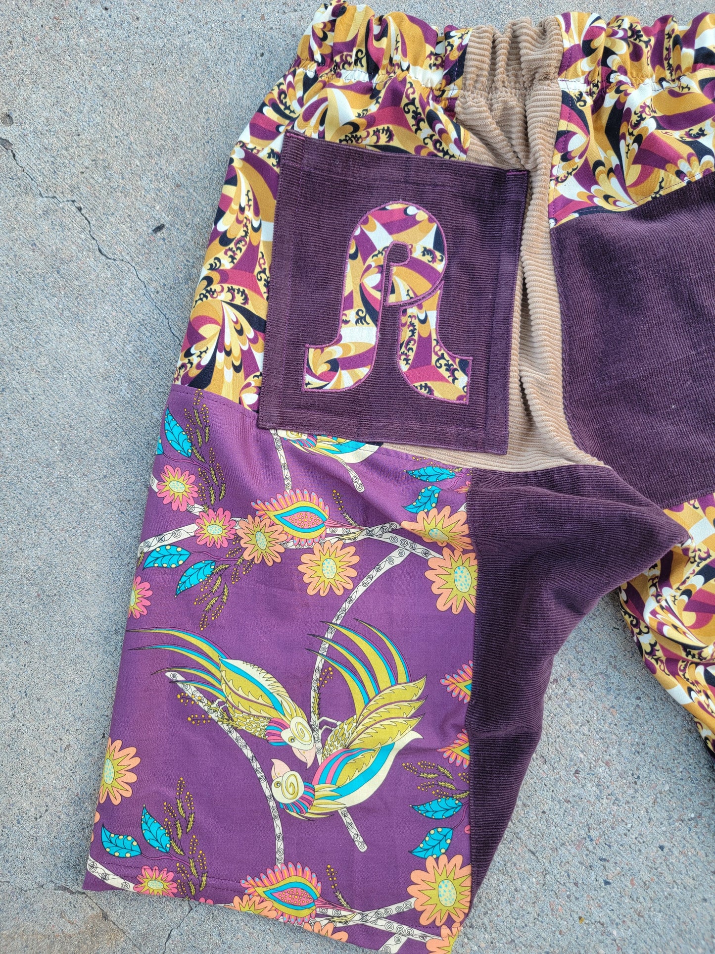 (M) PL Patchwork Shorts - Nothing is as it Seams