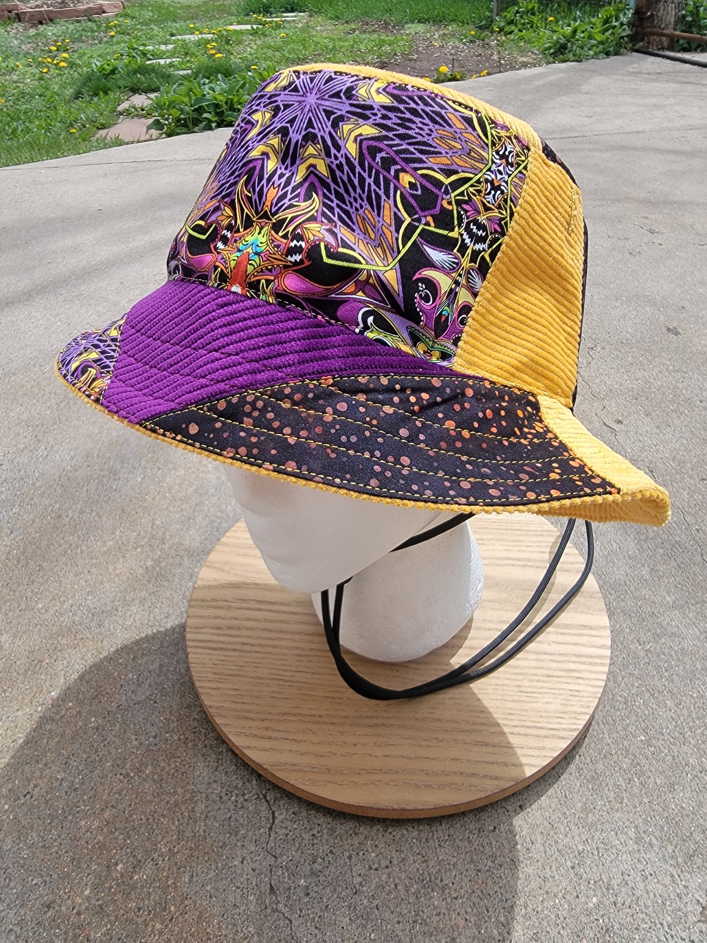 Mandala Madness Bucket - Nothing is as it Seams