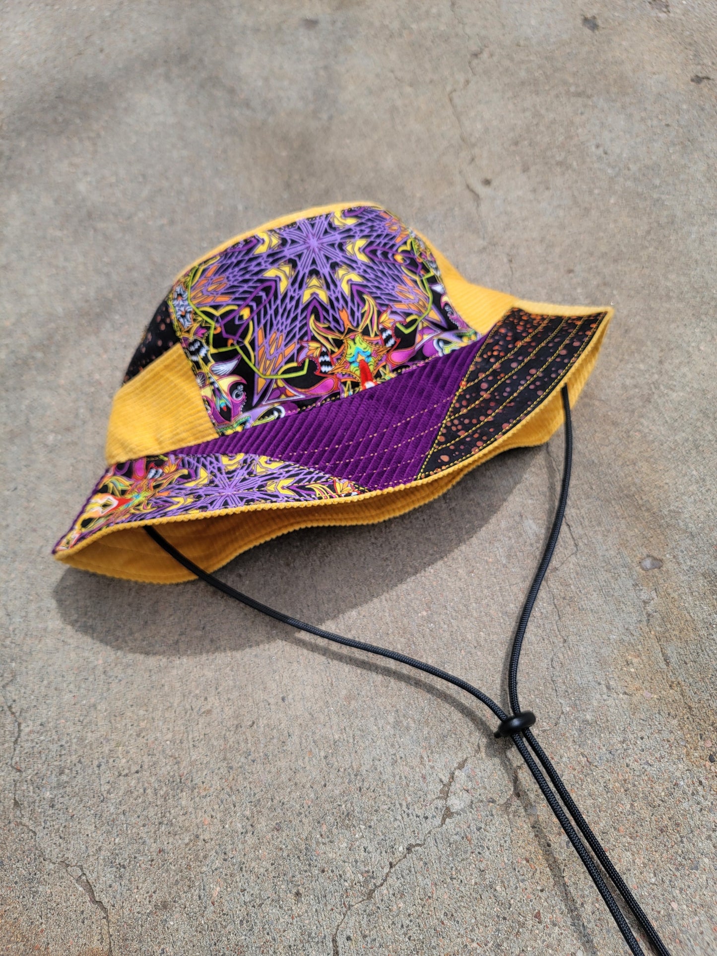 Mandala Madness Bucket - Nothing is as it Seams