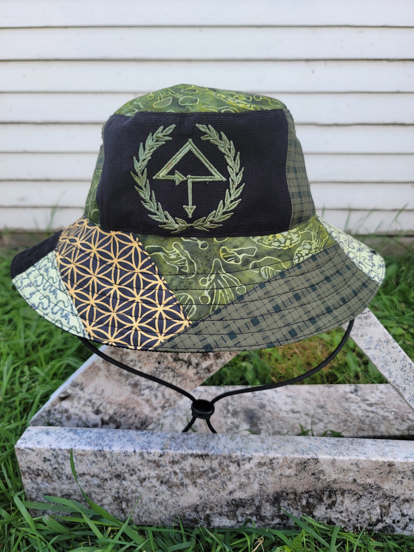 Snakes&Shrooms OTT Boonie - Nothing is as it Seams
