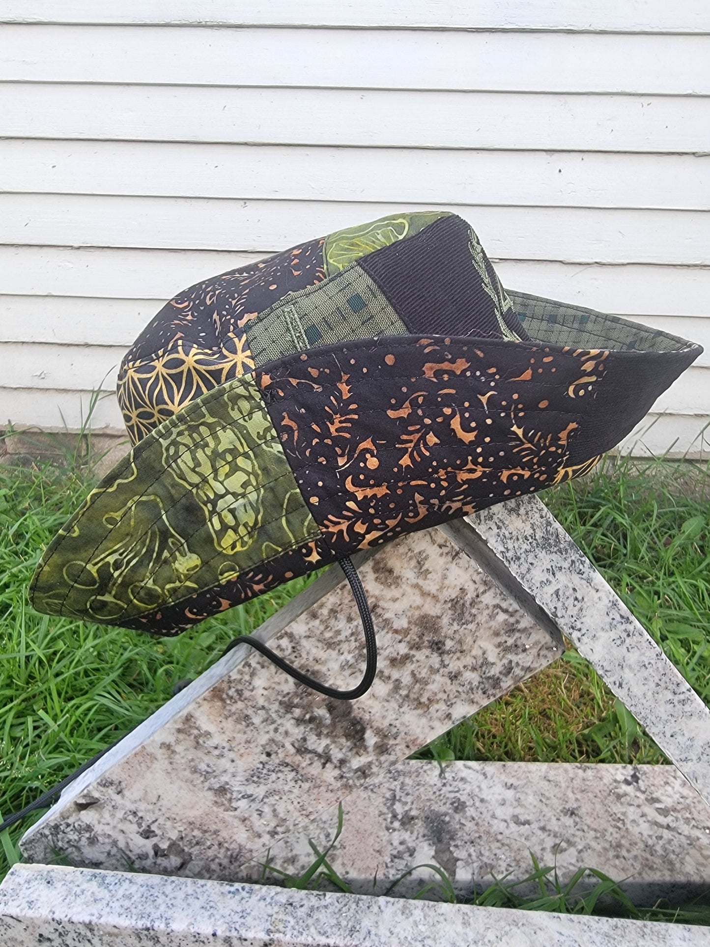 Snakes&Shrooms OTT Boonie - Nothing is as it Seams