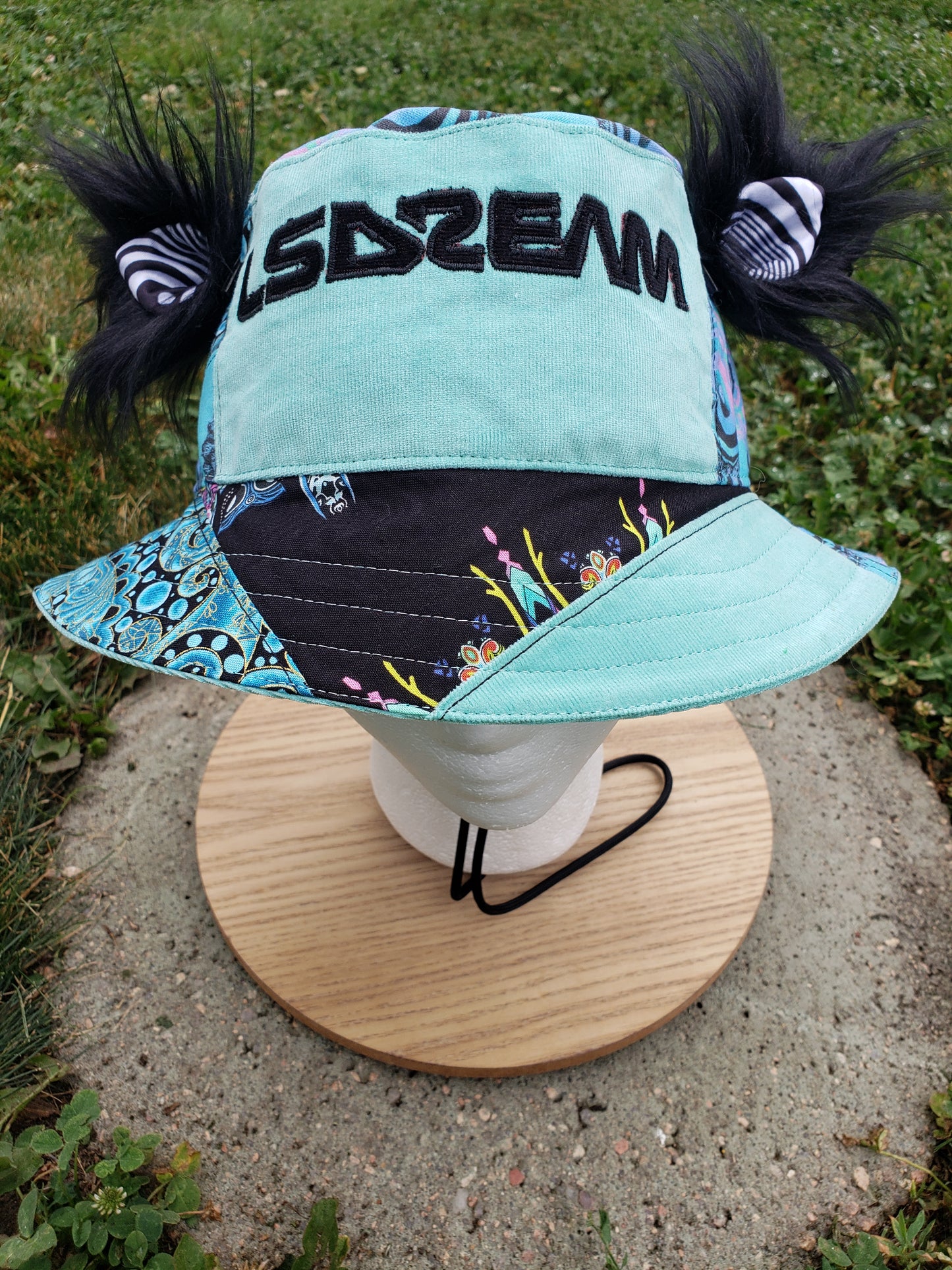 Mandala Magic LSDREAM Bucket