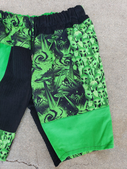 (XL) Green Dream Invasion Shorts