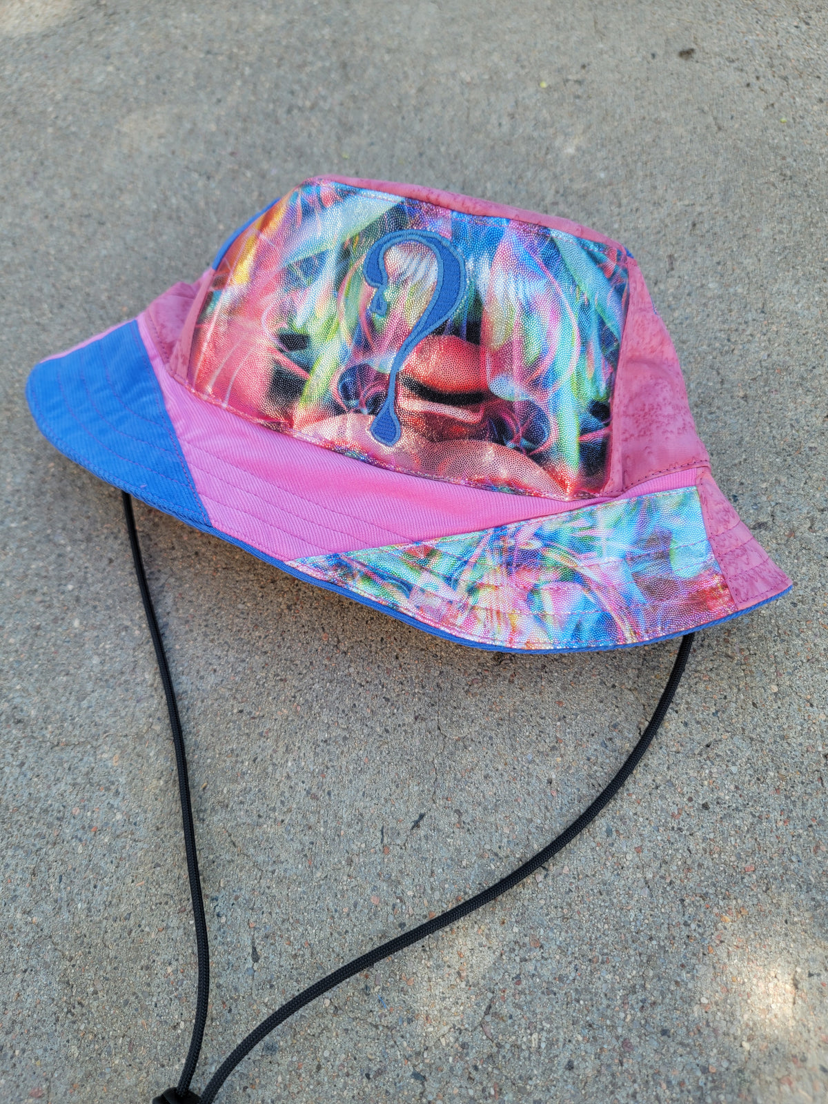 (L) Off to See the Wizard Bucket Hat