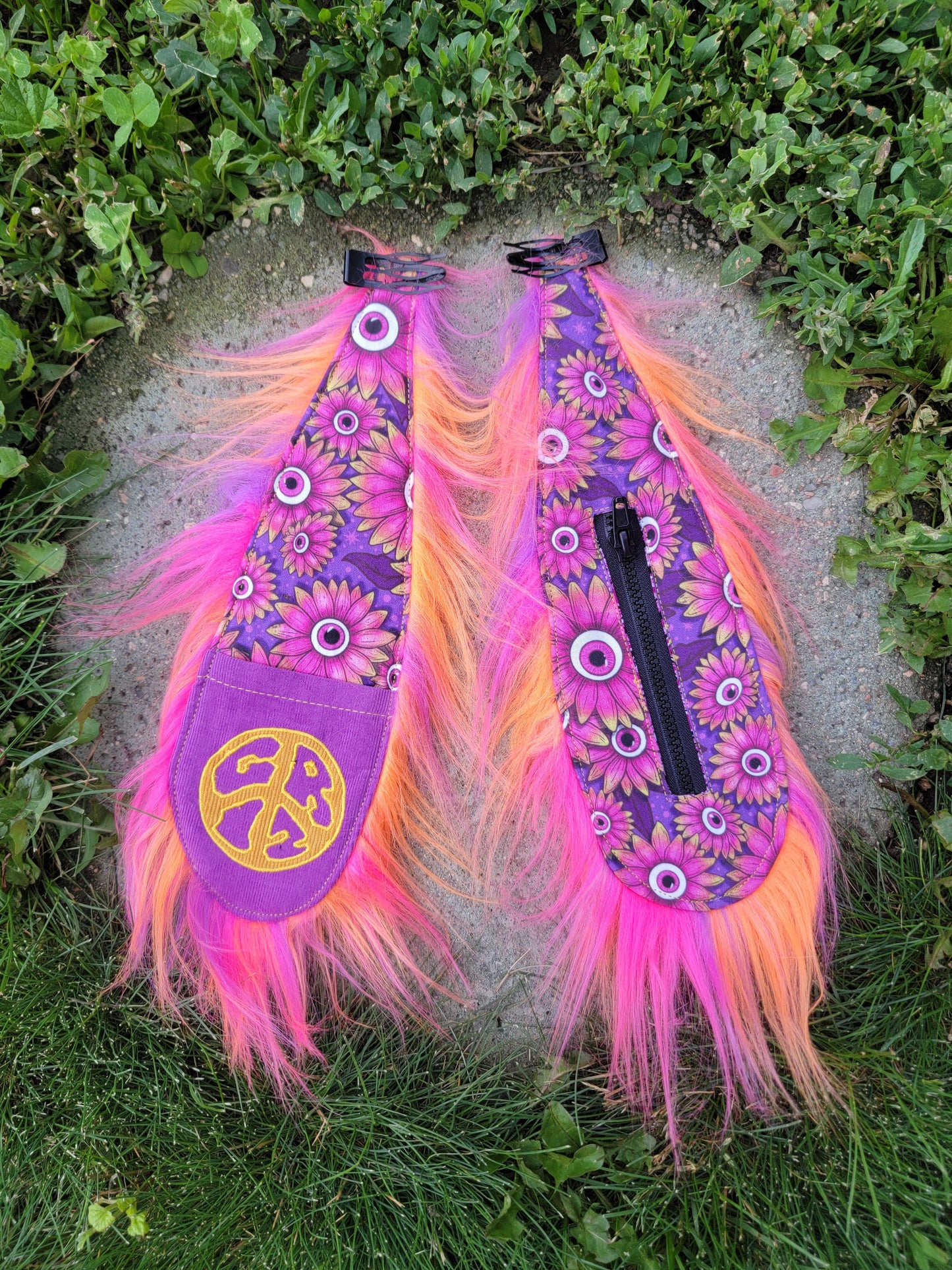 Bunny Ears 13 - Nothing is as it Seams