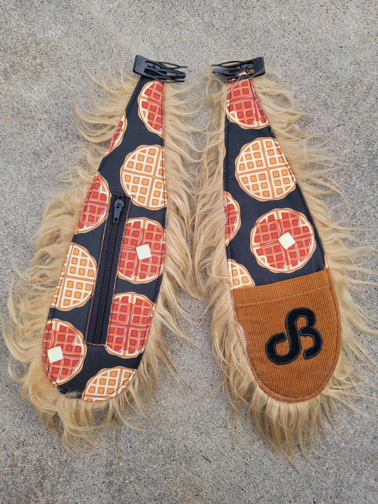 Clip - On Bunny Ears 26 - Nothing is as it Seams
waffle print with a daily bread patch, tan faux fur bunny ears. pocket on each ear, one having a zipper. sewn onto heavy duty hair clips