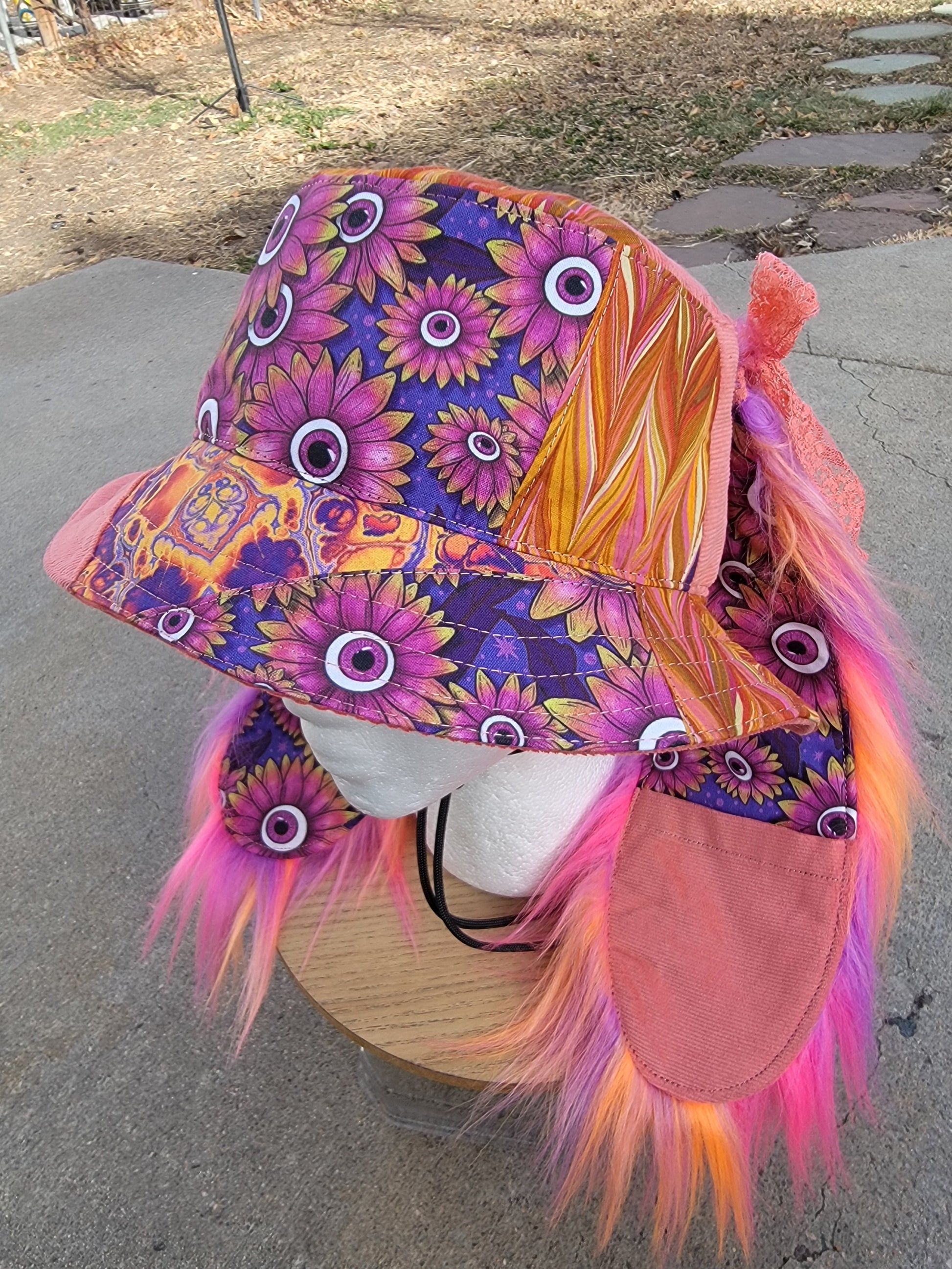 Eye Catcher Bunny Bucket - Nothing is as it Seams