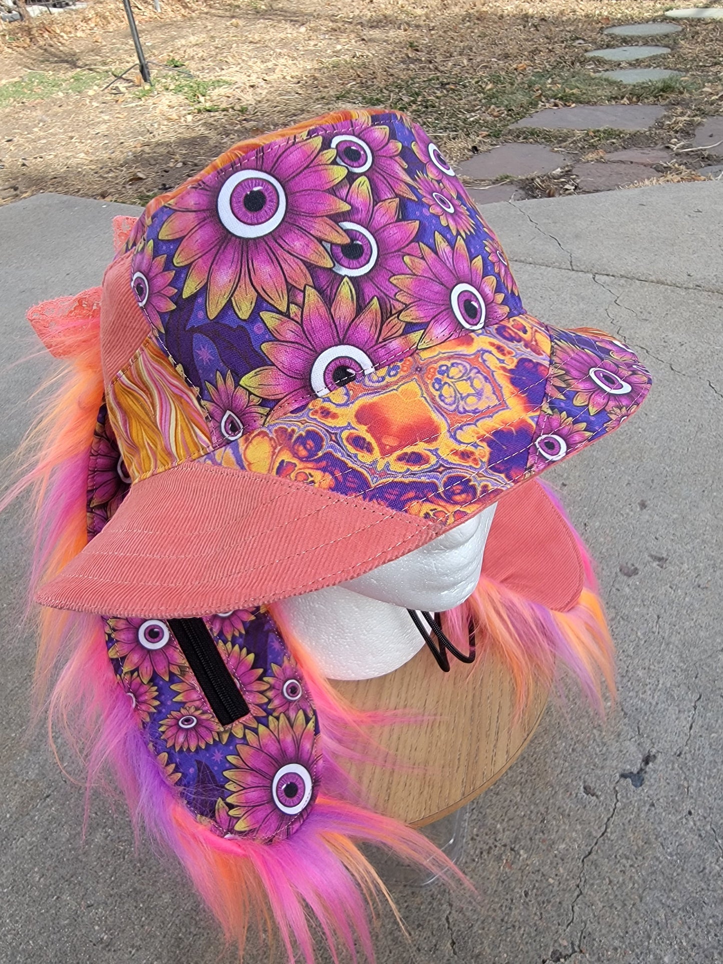 Eye Catcher Bunny Bucket - Nothing is as it Seams