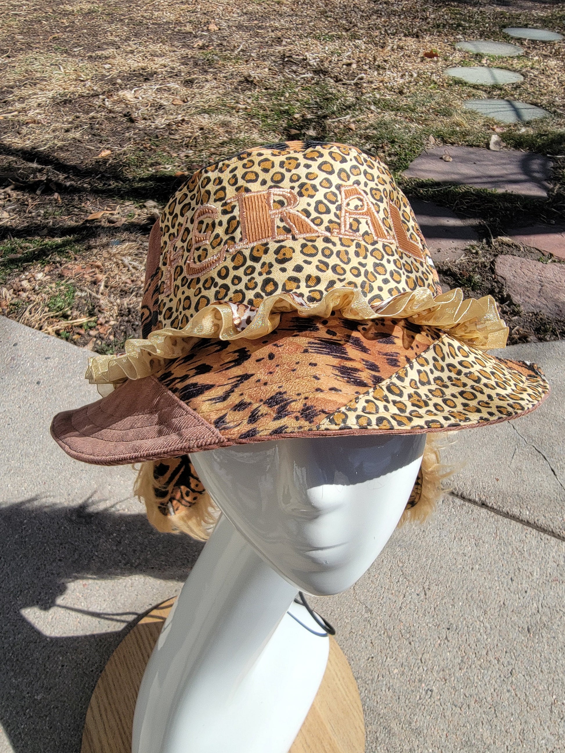 FERAL Bunny Bucket 4 - Nothing is as it Seams