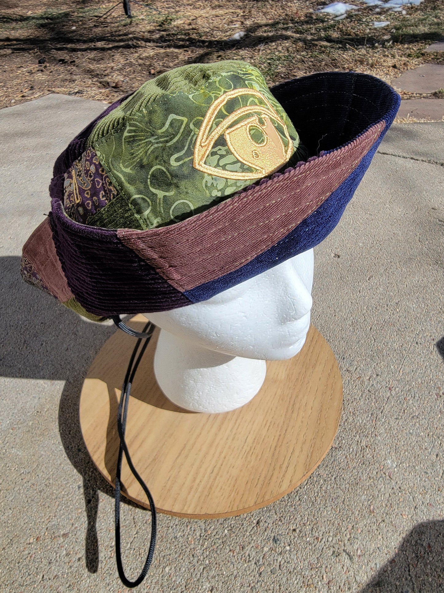 Golden Eye Boonie - Nothing is as it Seams