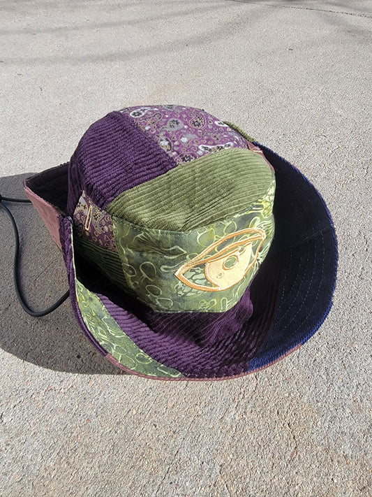 Golden Eye Boonie - Nothing is as it Seams