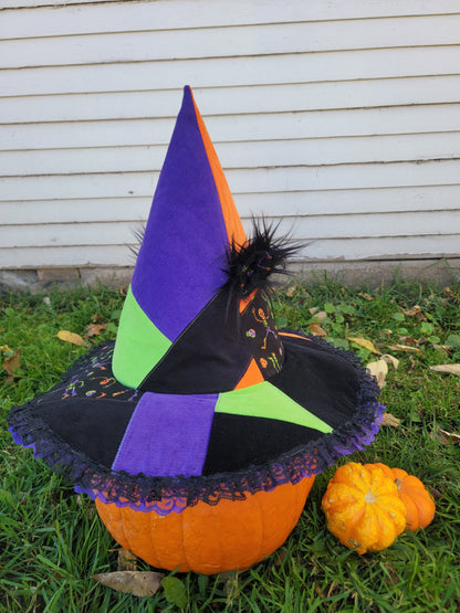 Kitty Witch Hat - Nothing is as it Seams