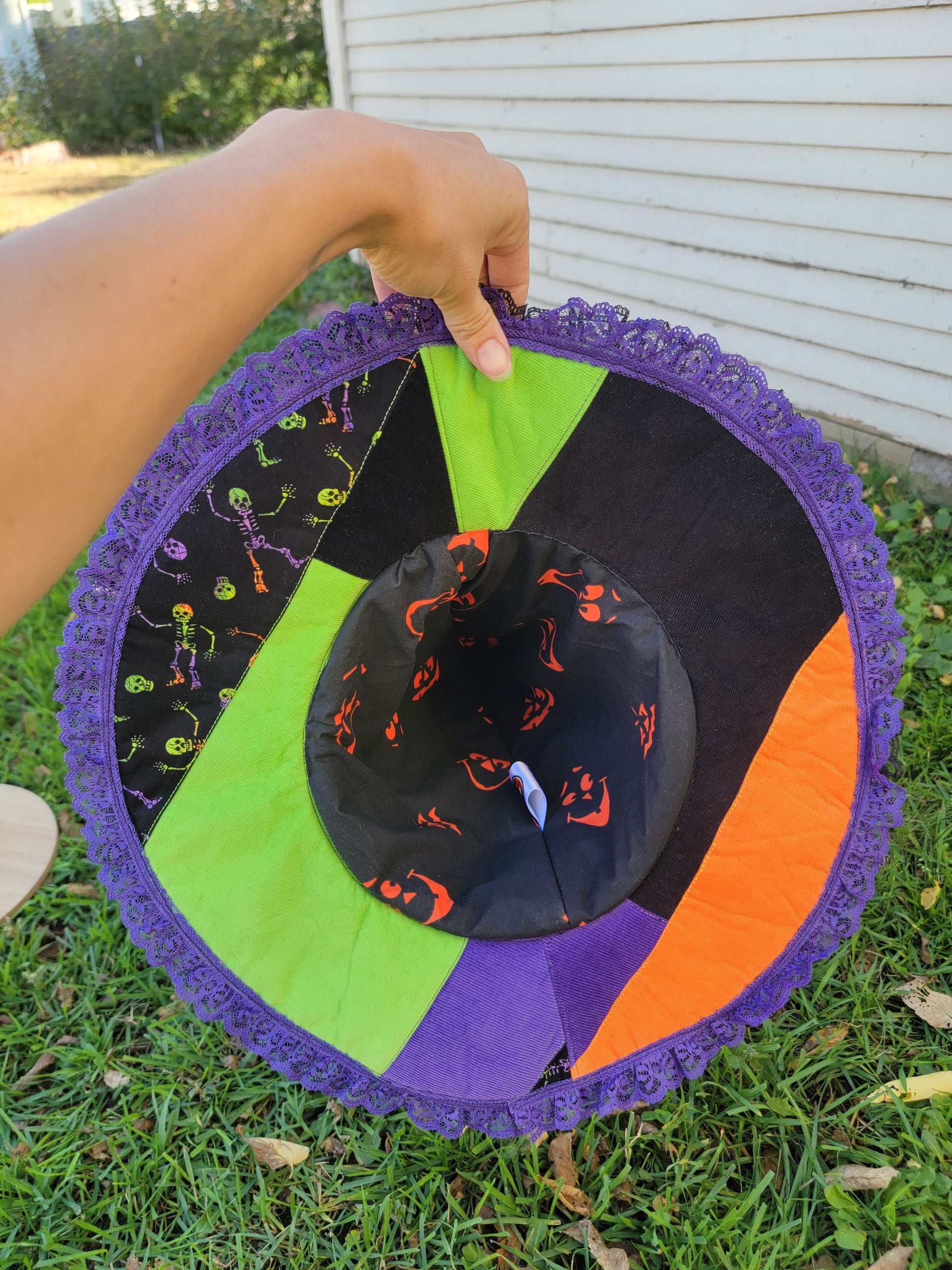Kitty Witch Hat - Nothing is as it Seams