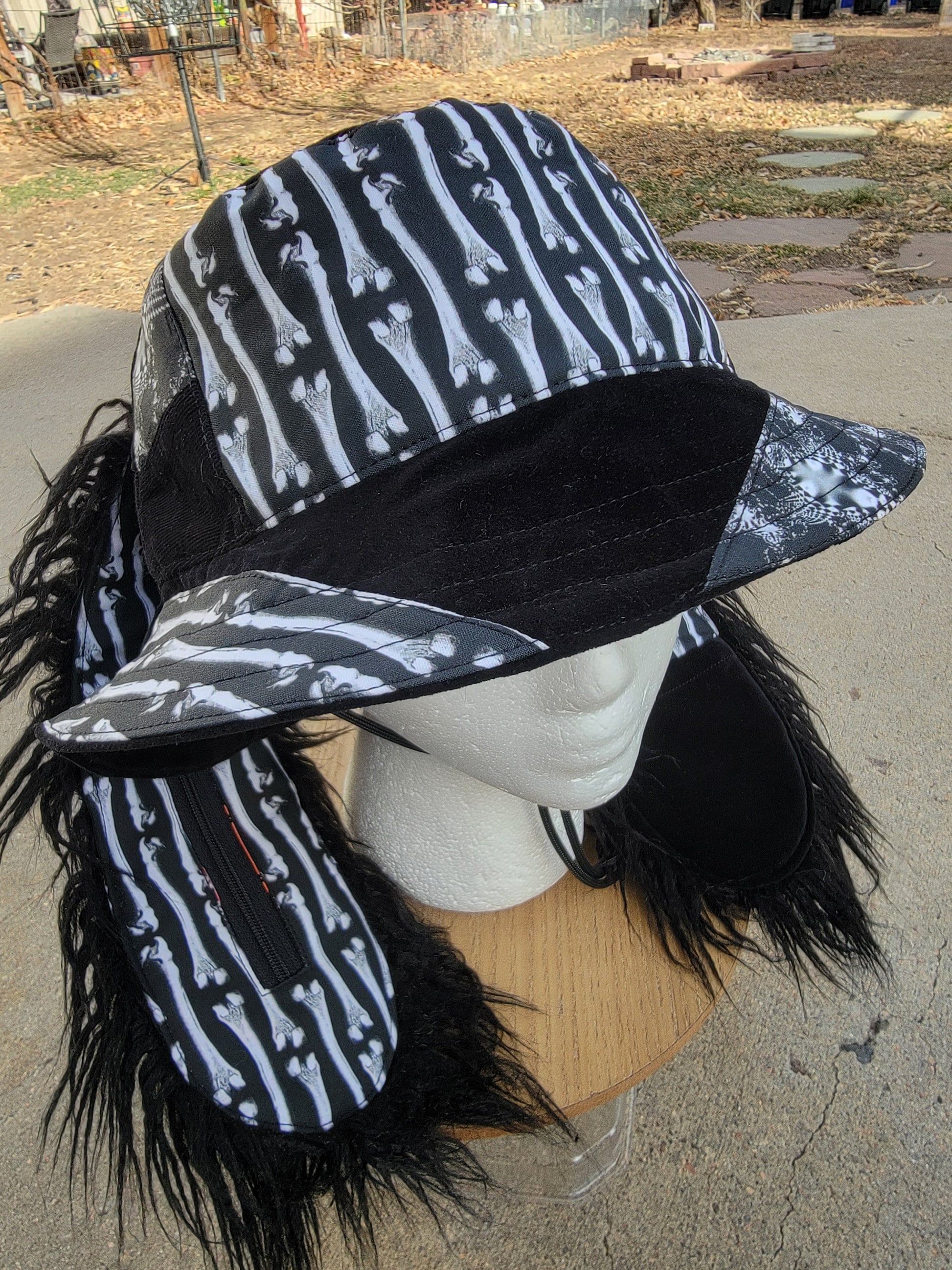 (L) Bonez Bunny Bucket - Nothing is as it Seams