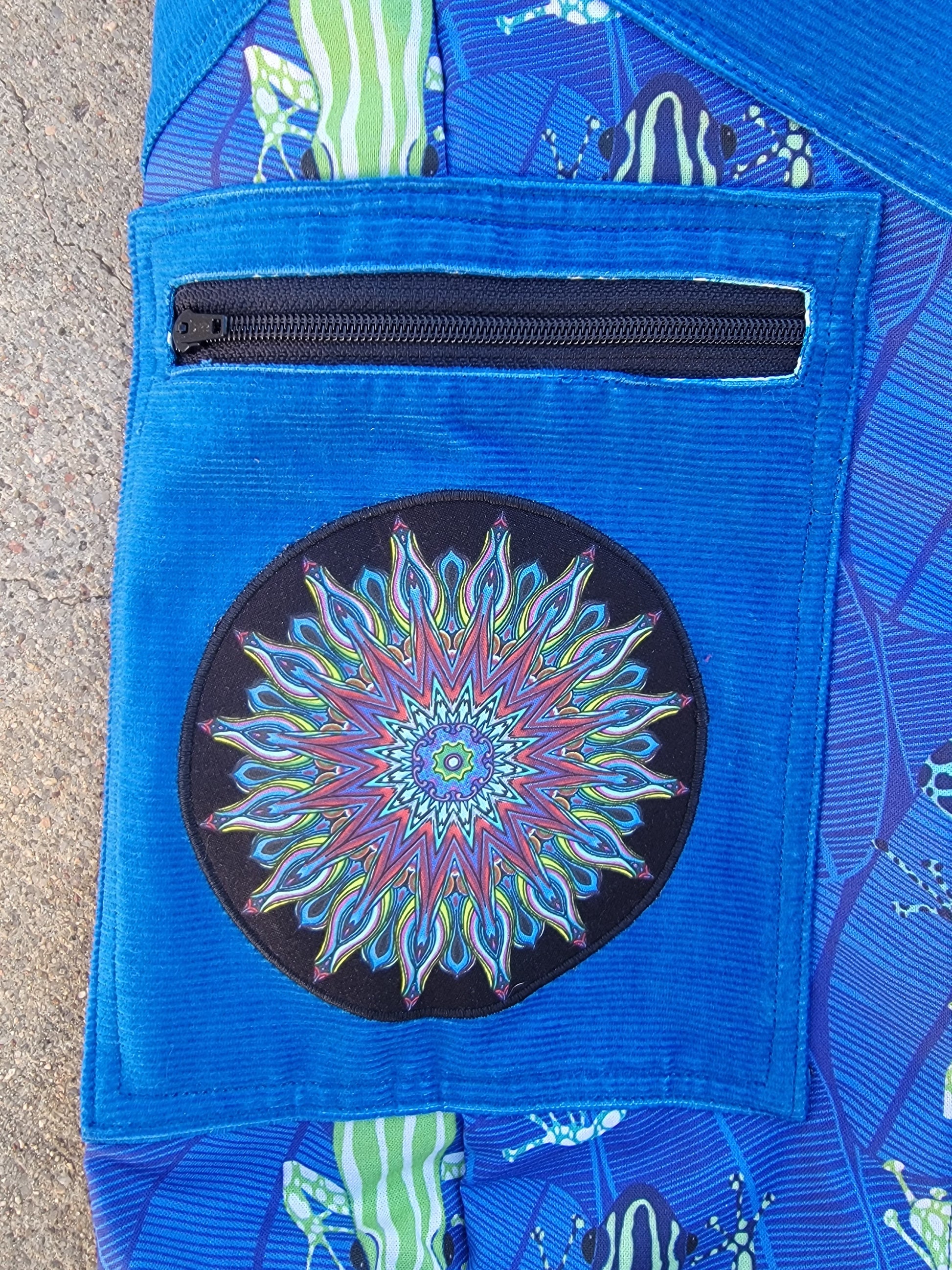 L Cargo Sweats - Nothing is as it Seams