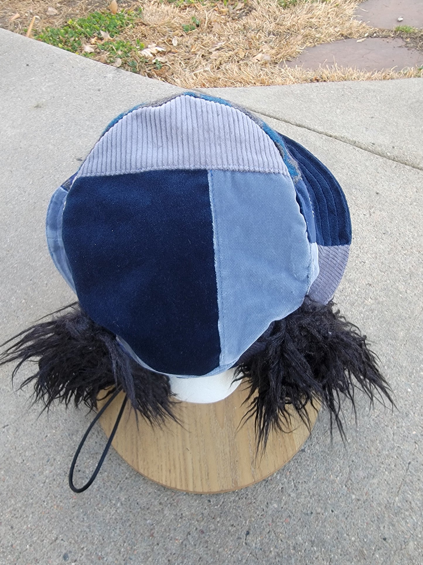 (L) LUXXE Bun 2 - Nothing is as it Seams