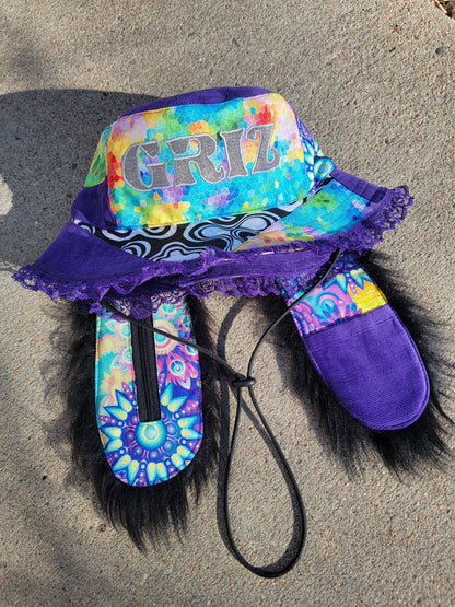 (L) Prismatic Pixels GRIZ Bunny Bucket - Nothing is as it Seams