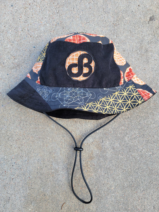 (L) Space Waffle DB Bucket - Nothing is as it Seams