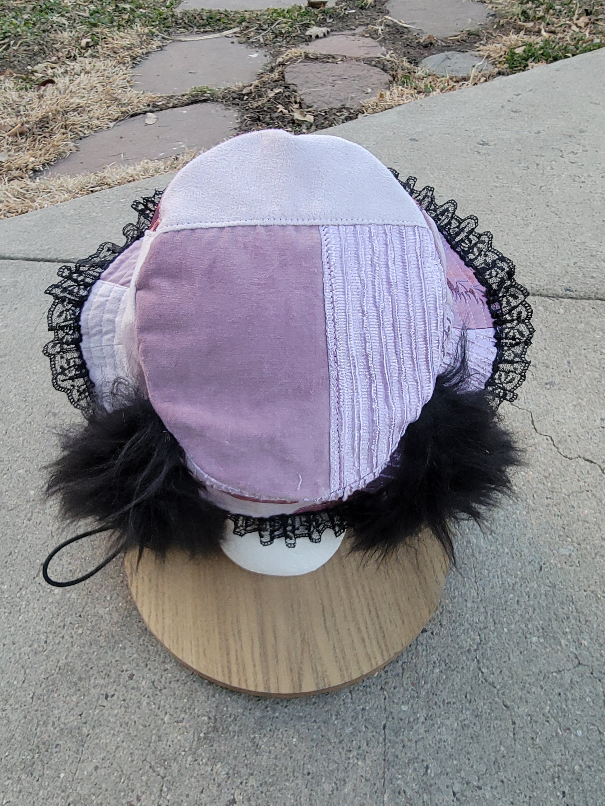 LUXXE Bun 3 - Nothing is as it Seams