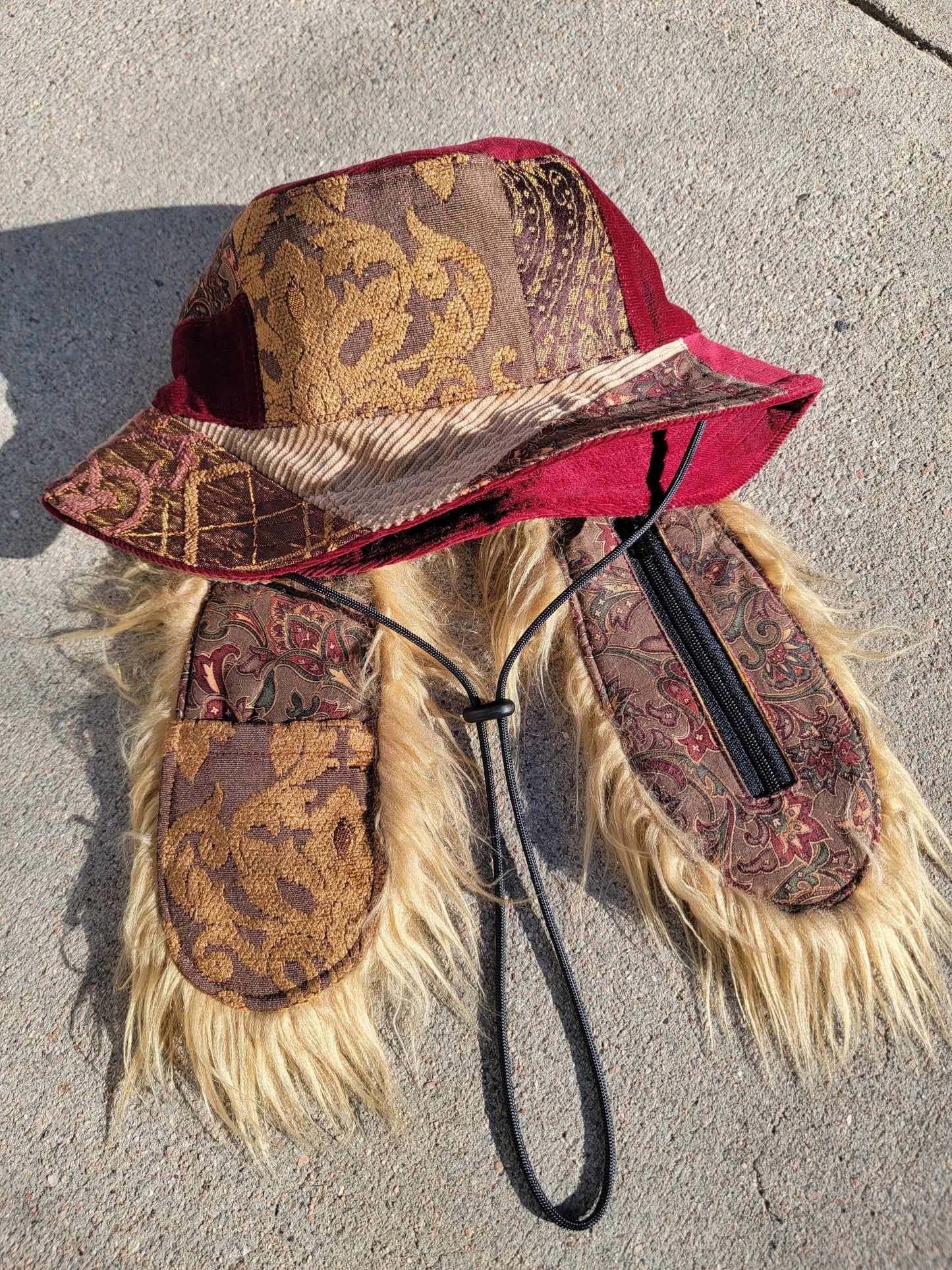 LUXXE Bun 5 - Nothing is as it Seams