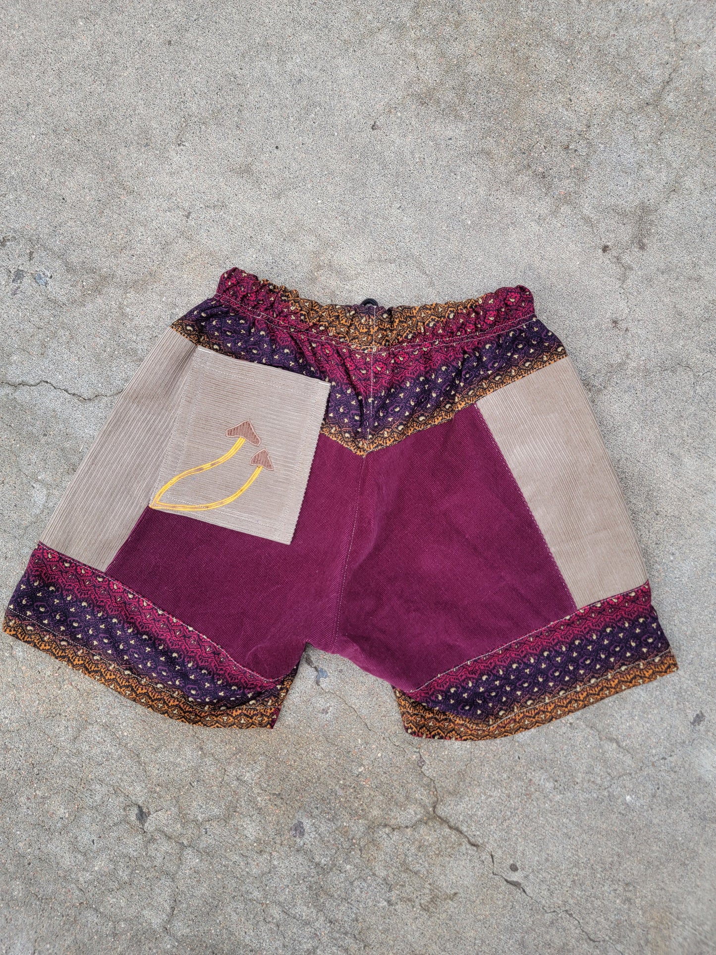 (M) Shroom Shorts - Nothing is as it Seams