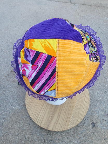 Mandala Majesty Bucket - Nothing is as it Seams