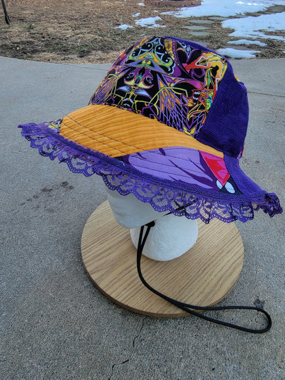 Mandala Majesty Bucket - Nothing is as it Seams