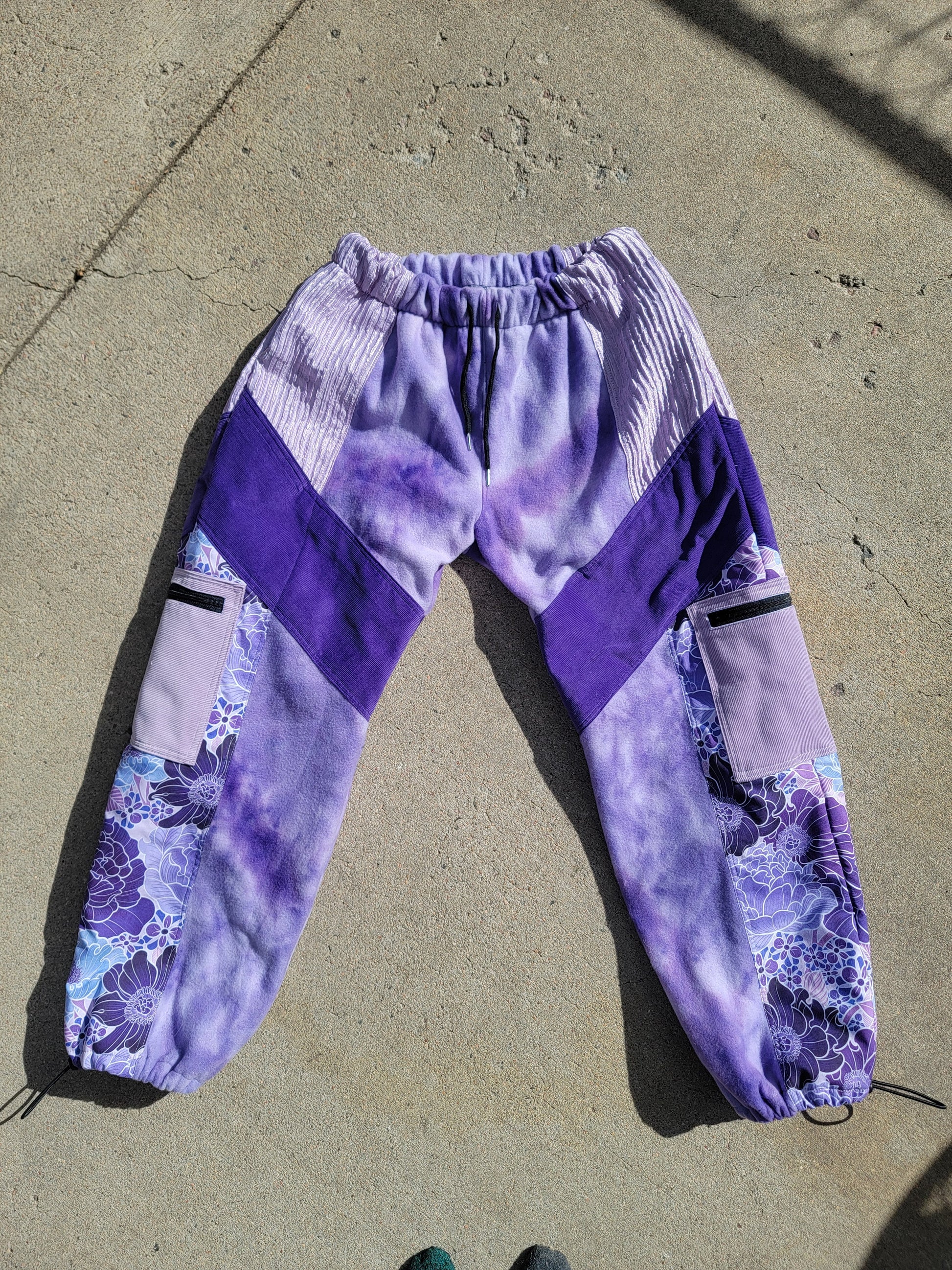 MTO Cargo Pants - Nothing is as it Seams