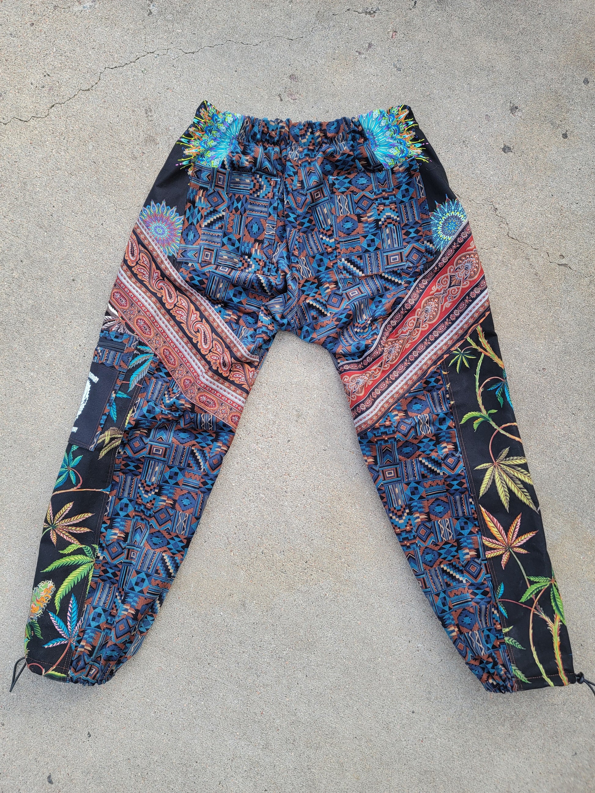 MTO Cargo Pants - Nothing is as it Seams