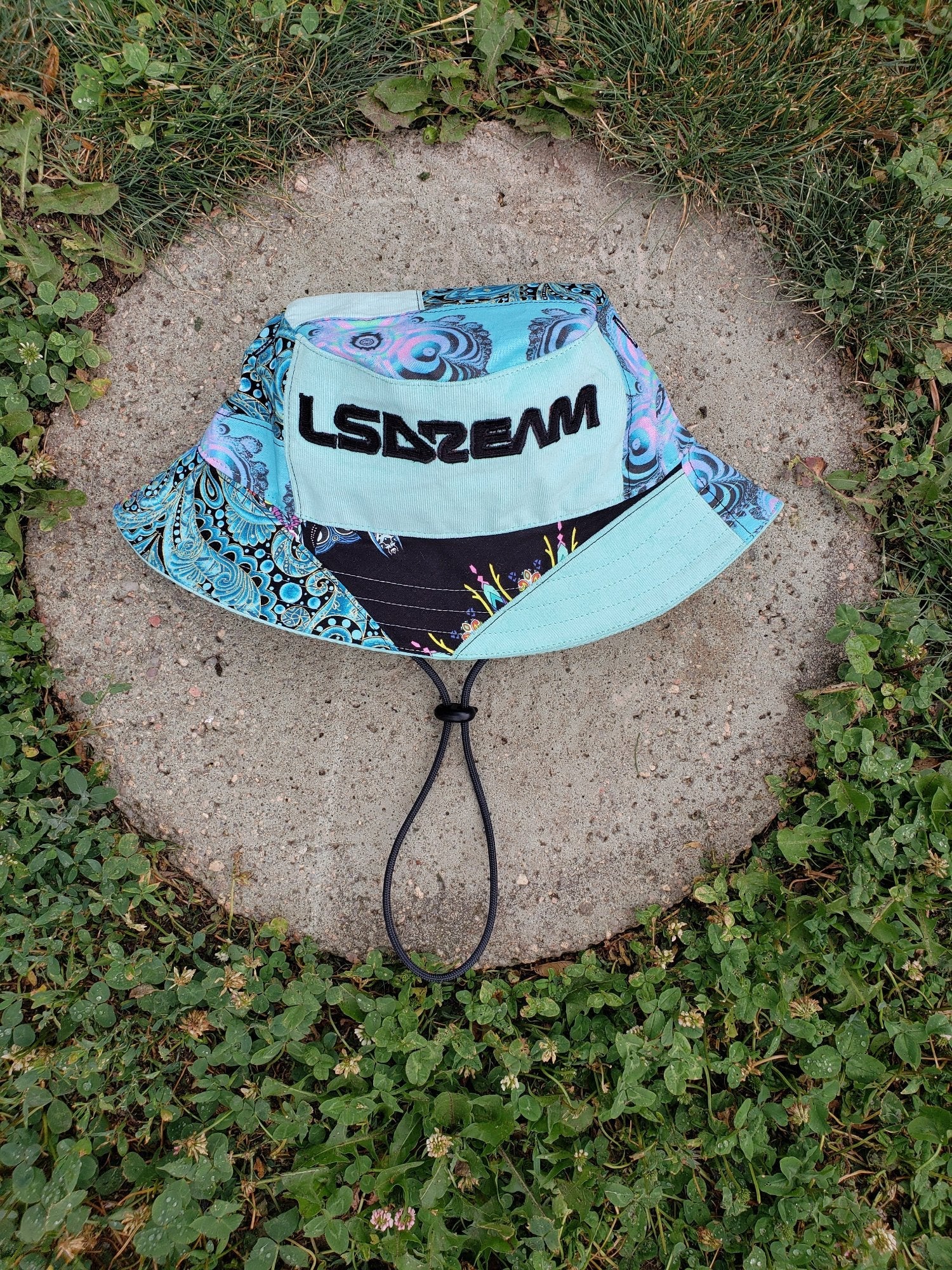 MTO LSDREAM Bucket - Nothing is as it Seams