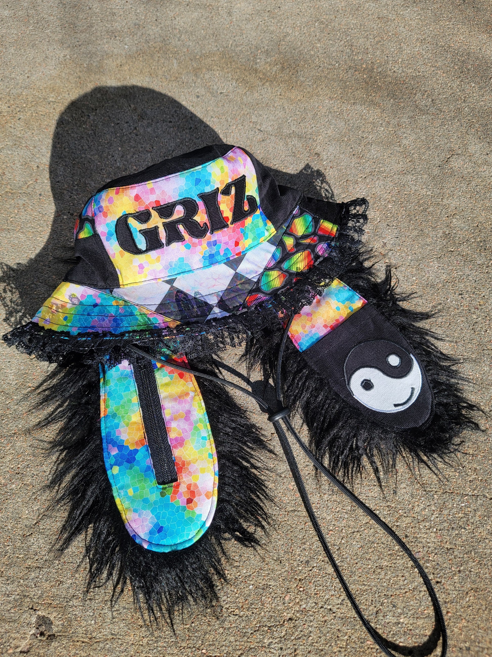 Rainbow Pixel GRIZ Bun - Nothing is as it Seams