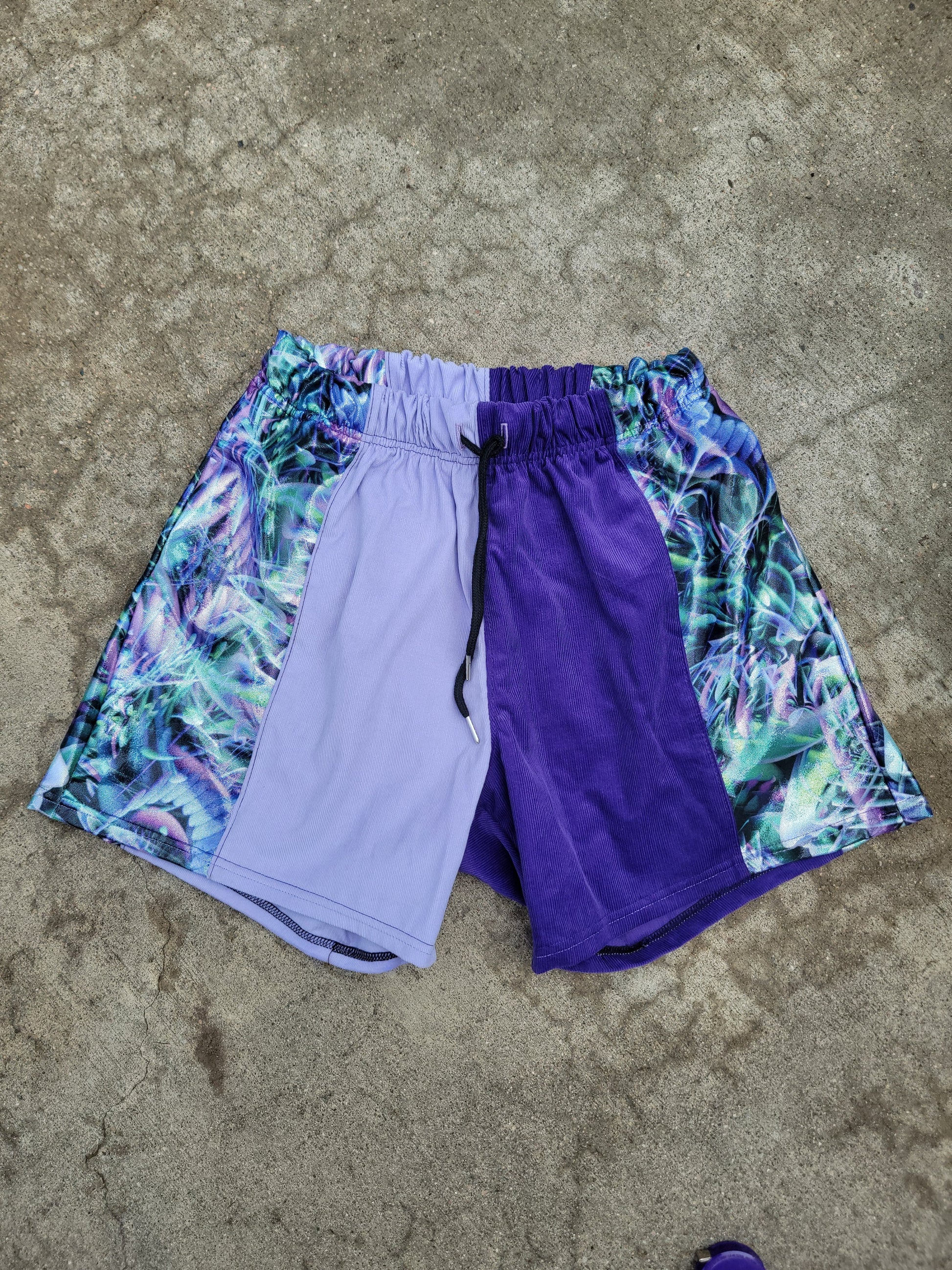 (S) Hypnagogia Shorts - Nothing is as it Seams