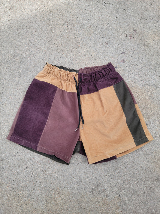 (S) Shroomy Shorts - Nothing is as it Seams