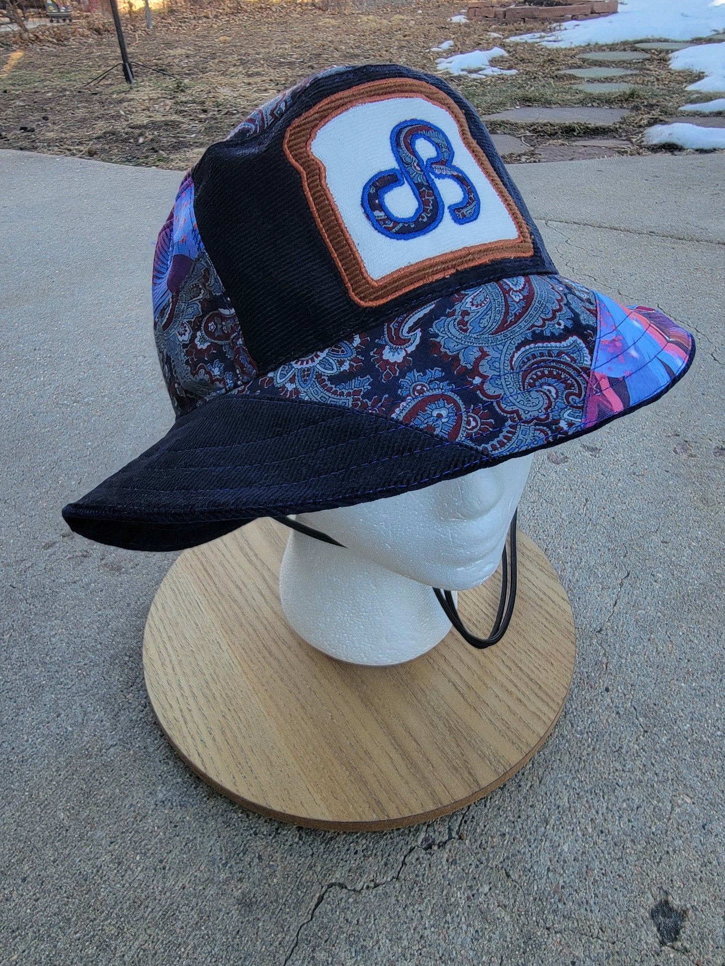 Sapphire Shroom DB Bucket - Nothing is as it Seams