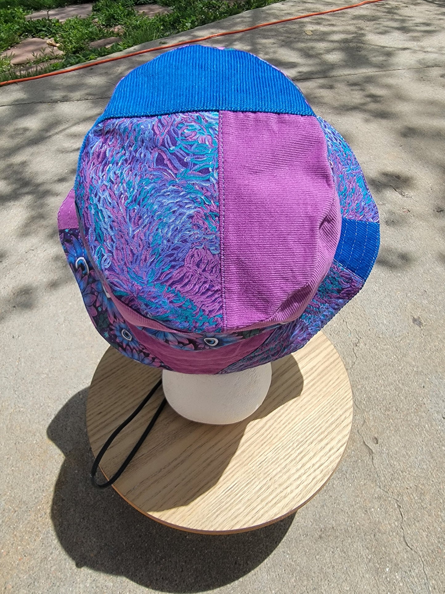 Seeing Sound in Color LSDREAM Bucket - Nothing is as it Seams