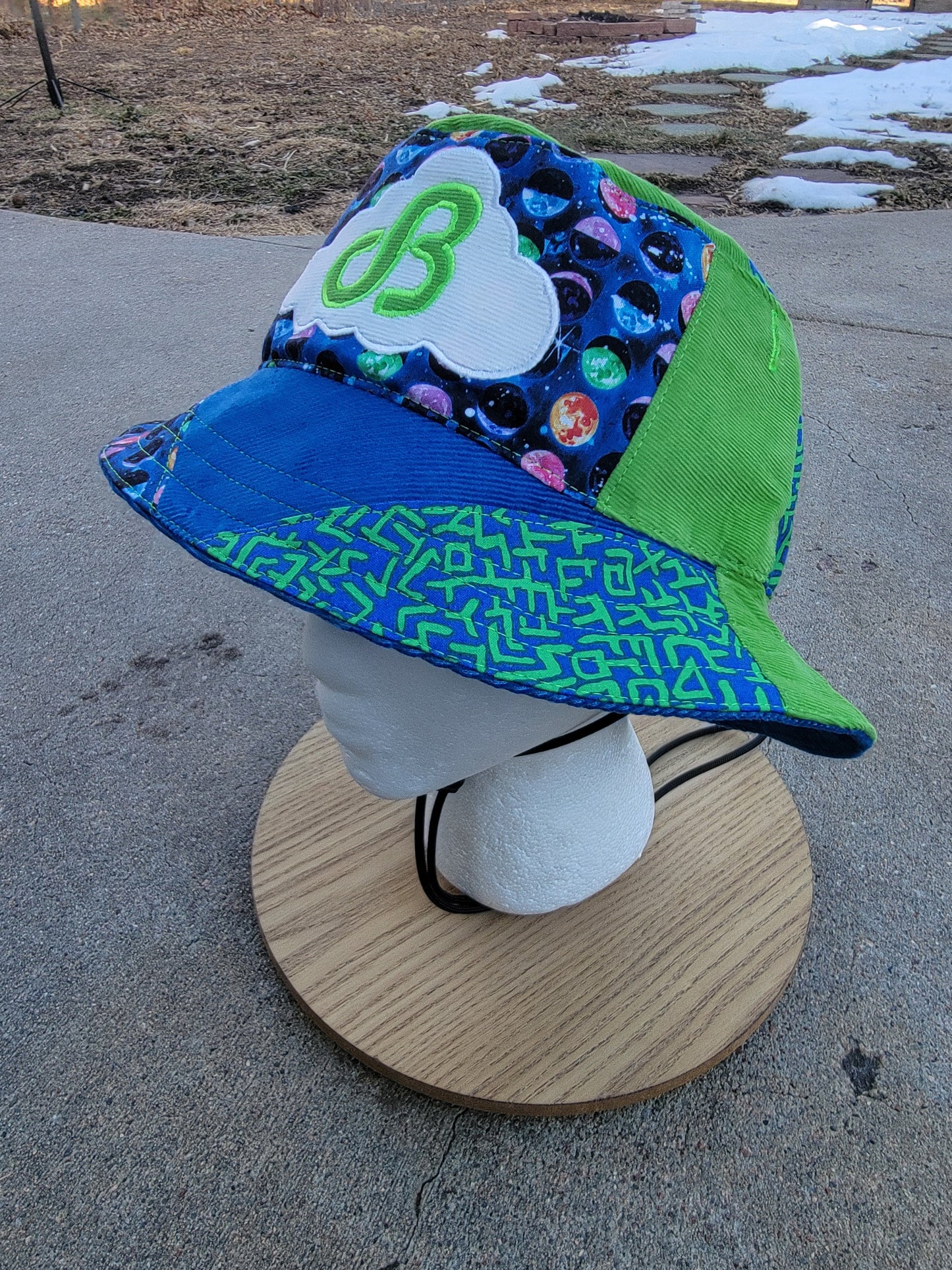 Space Cadet DB Bucket - Nothing is as it Seams