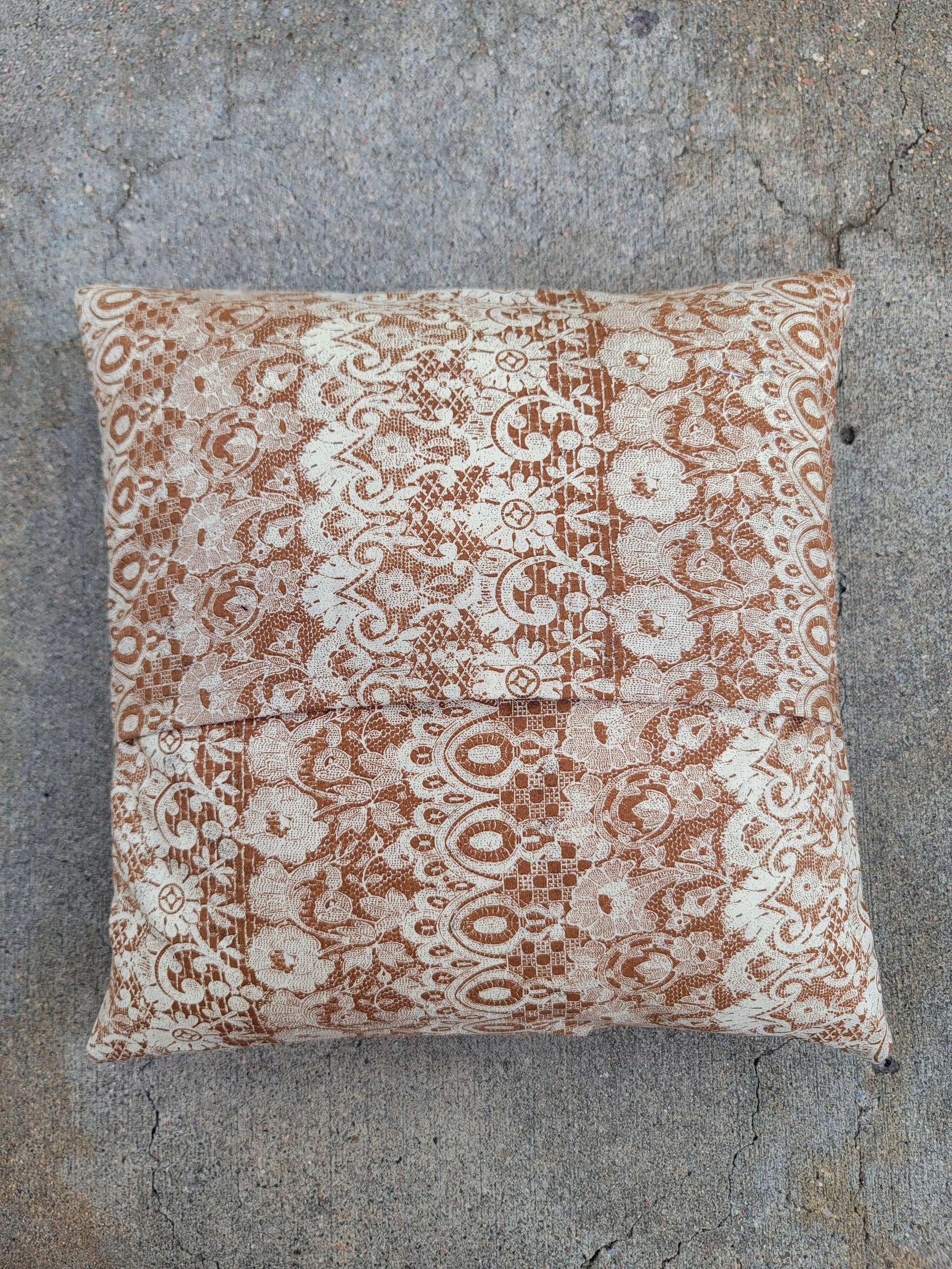 Toast Pillow - Nothing is as it Seams