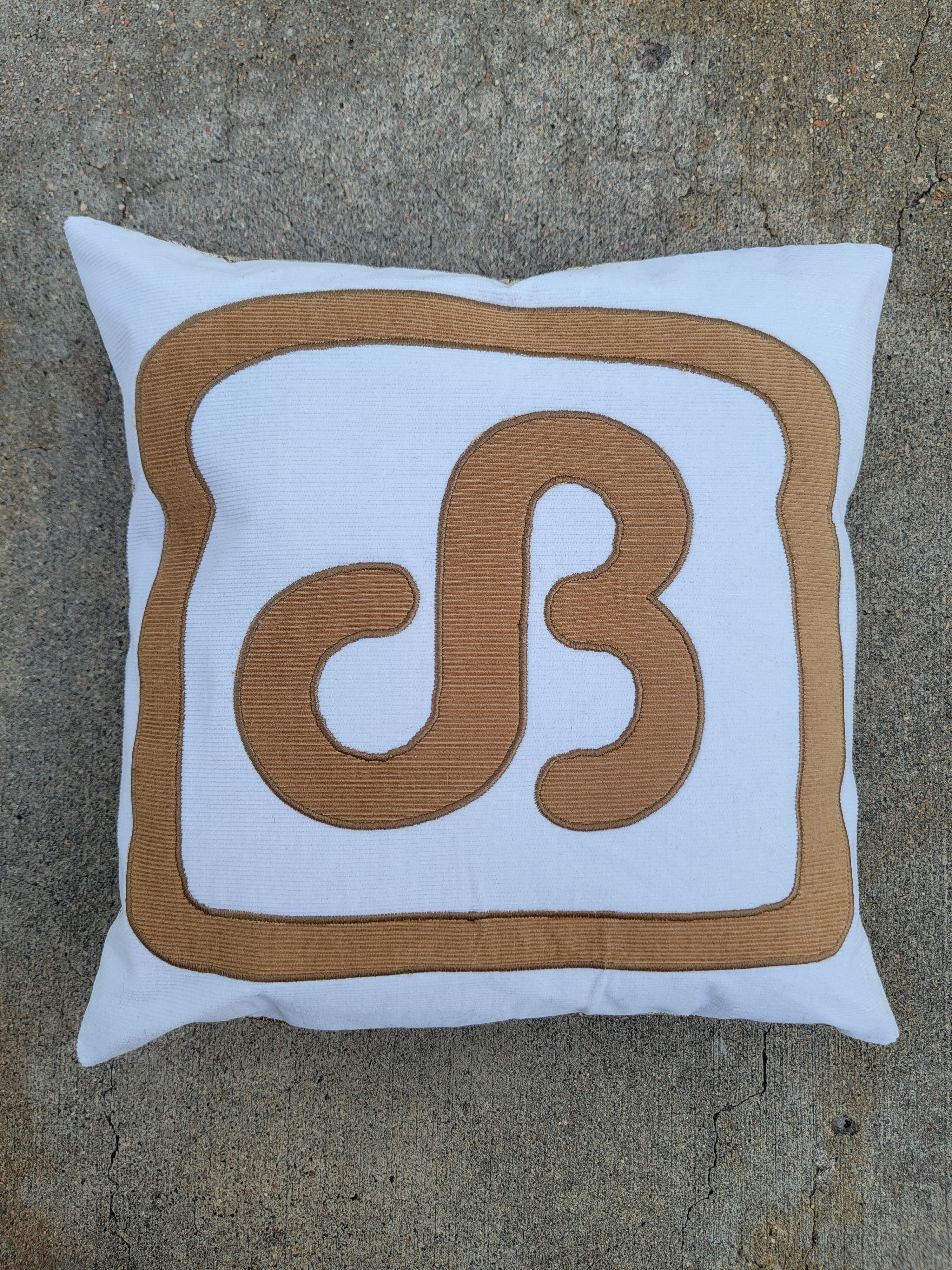 Toast Pillow - Nothing is as it Seams
