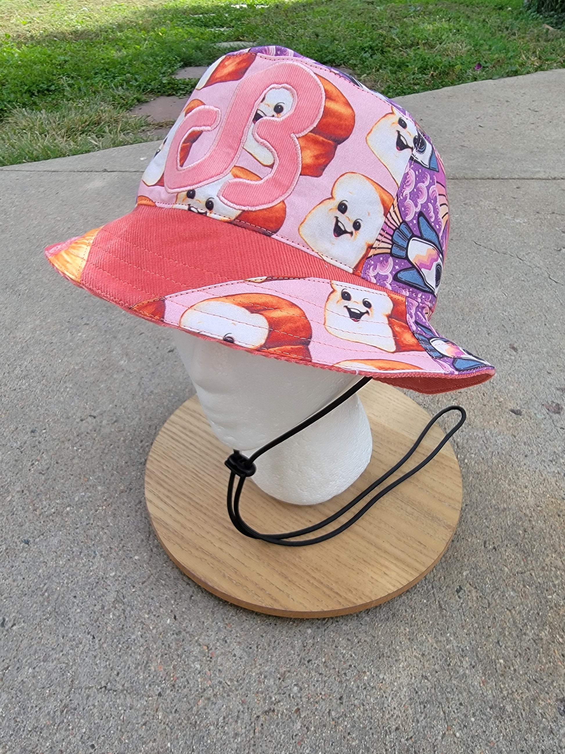 Toasty Sunrise DB Bucket - Nothing is as it Seams