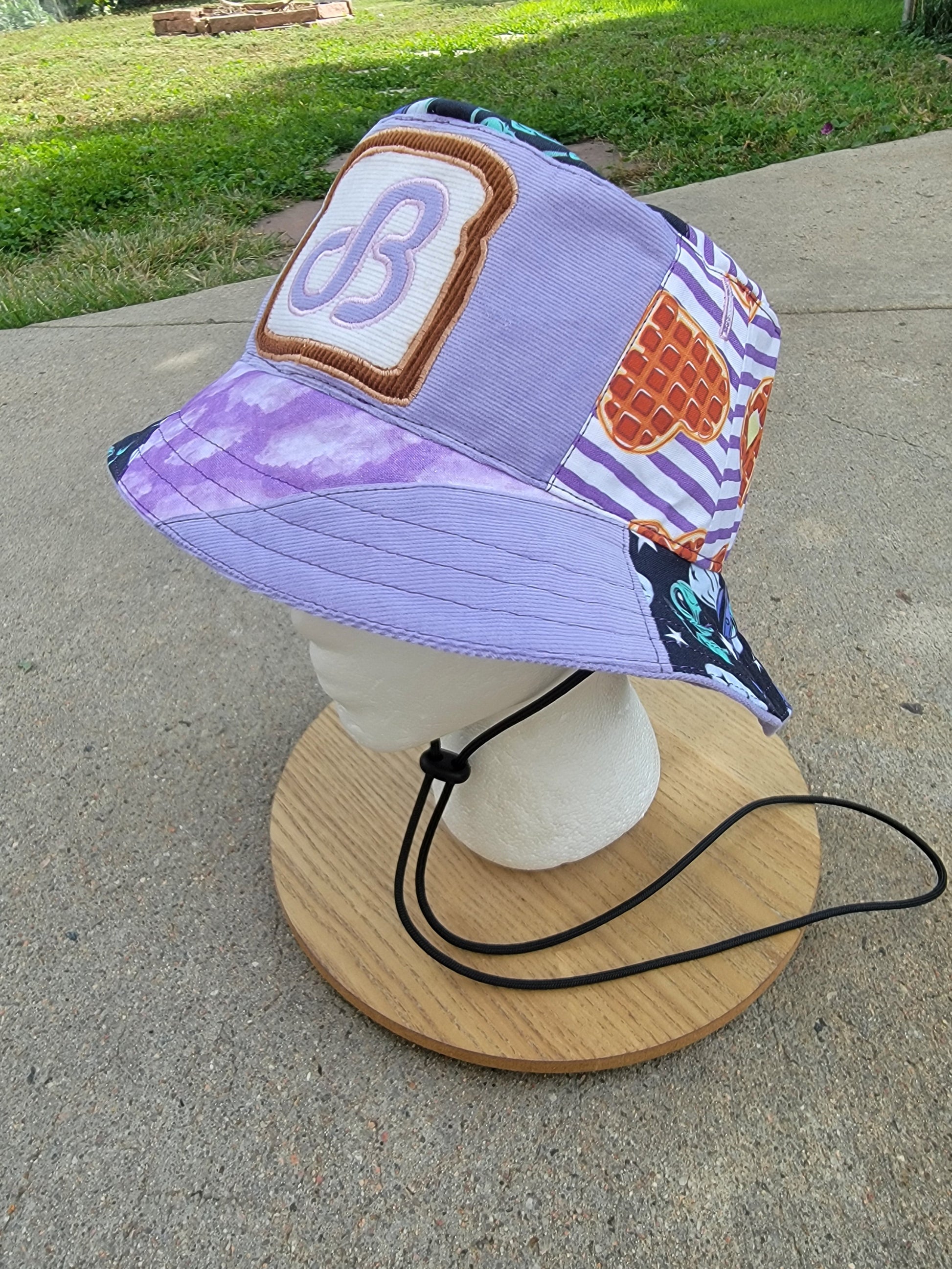 UFO's & Purple Clouds DB Bucket - Nothing is as it Seams