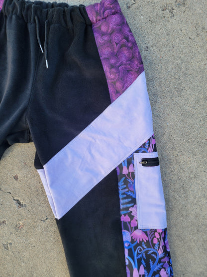 XL Cargo Sweats - Nothing is as it Seams