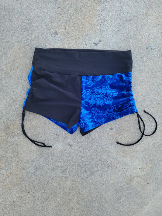 XL Cinch Shorts - Nothing is as it Seams