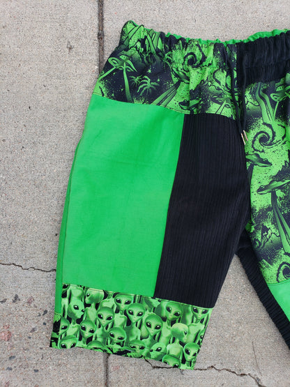 (XL) Green Dream Invasion Shorts - Nothing is as it Seams