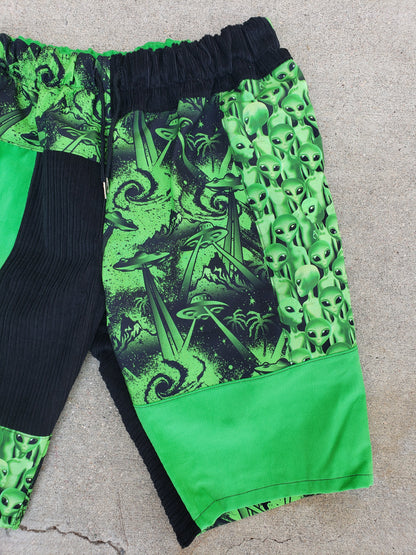 (XL) Green Dream Invasion Shorts - Nothing is as it Seams