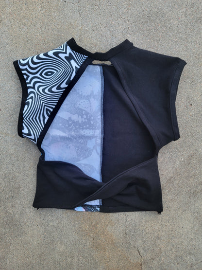 XS Backless Tee - Nothing is as it Seams